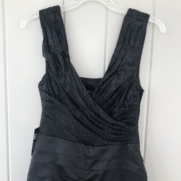Express Black Sequin Mini Dress, size 4 - Picture 6 of 13
